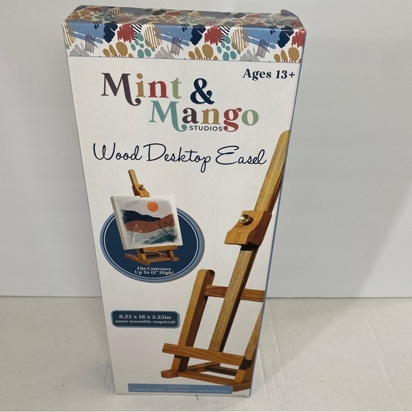 🔵 MINT & Mango Studios Wood Desktop Easel - Picture 4 of 5